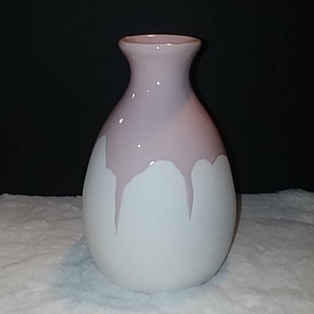 🔞3/$18 CUTE POTTERY VASE - Picture 1 of 5
